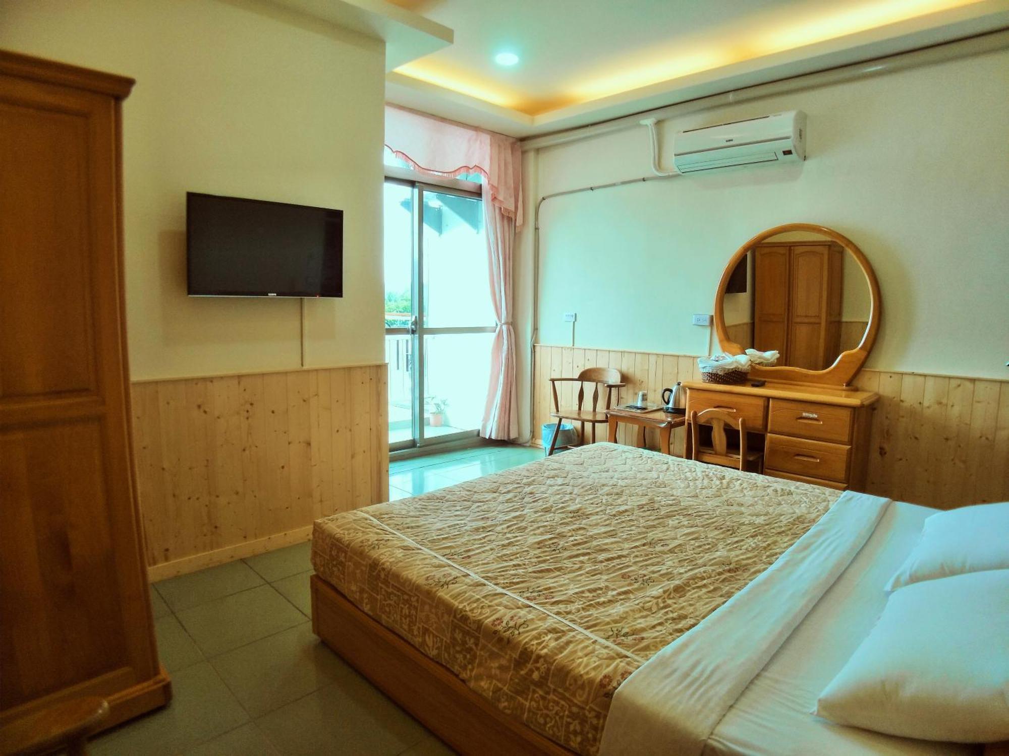 Sun Moon Lake Fisherman Homestay Yuchi Room photo