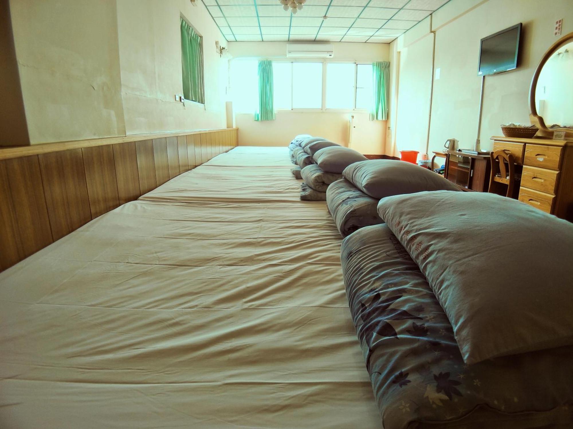 Sun Moon Lake Fisherman Homestay Yuchi Room photo
