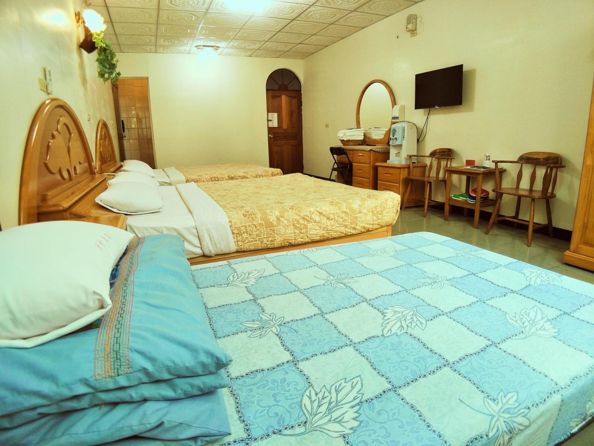 Sun Moon Lake Fisherman Homestay Yuchi Room photo