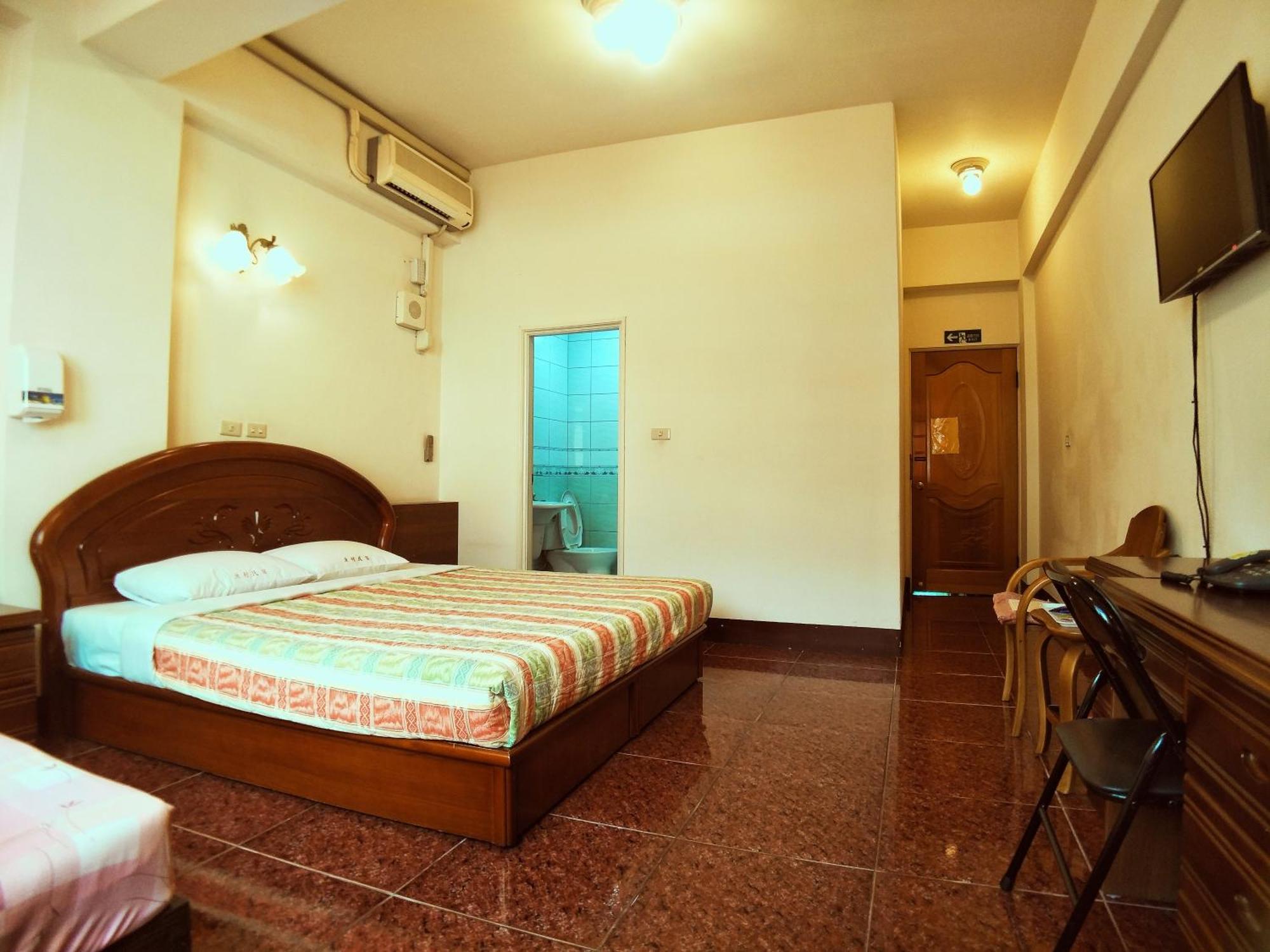 Sun Moon Lake Fisherman Homestay Yuchi Room photo