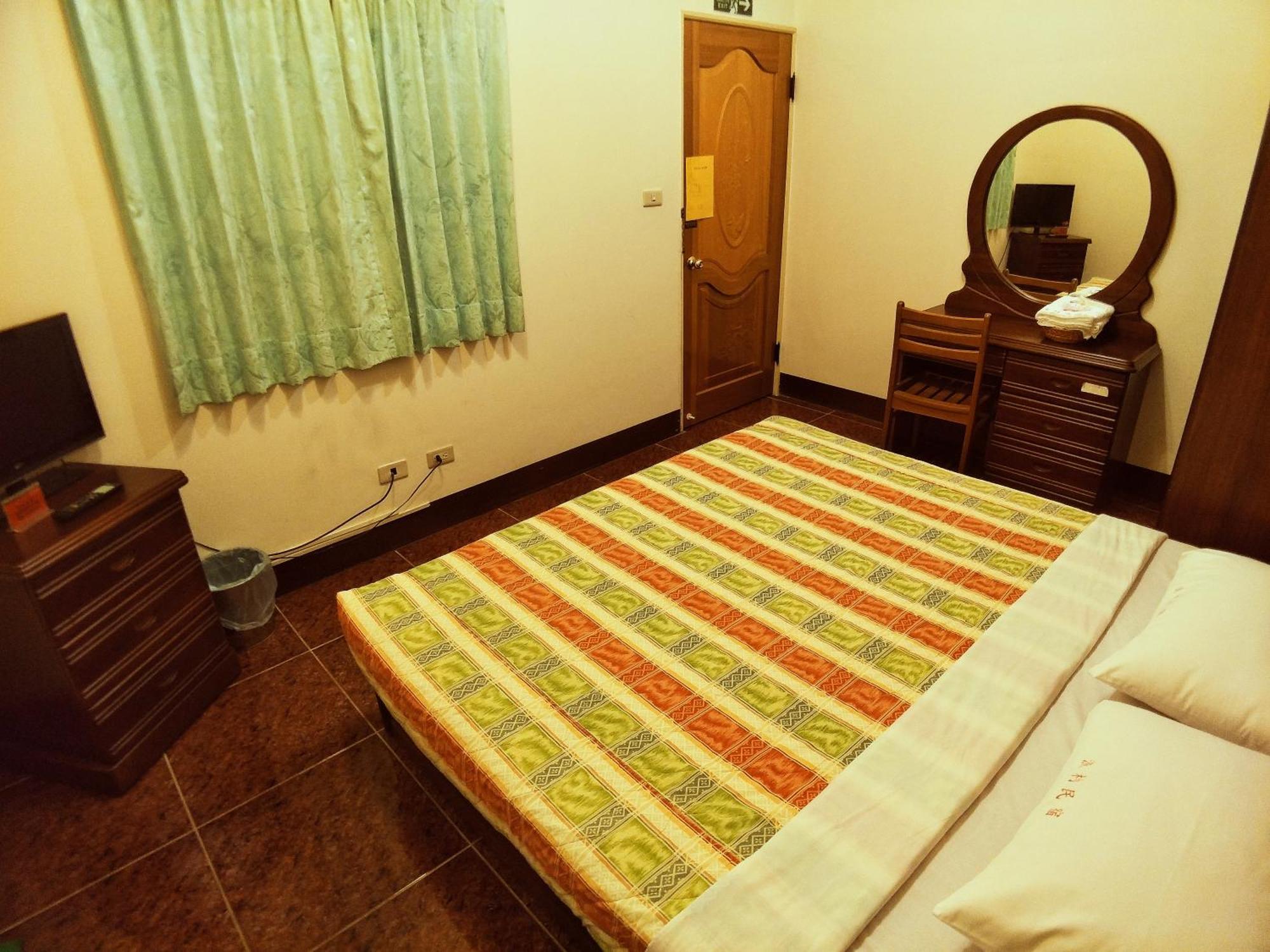 Sun Moon Lake Fisherman Homestay Yuchi Room photo